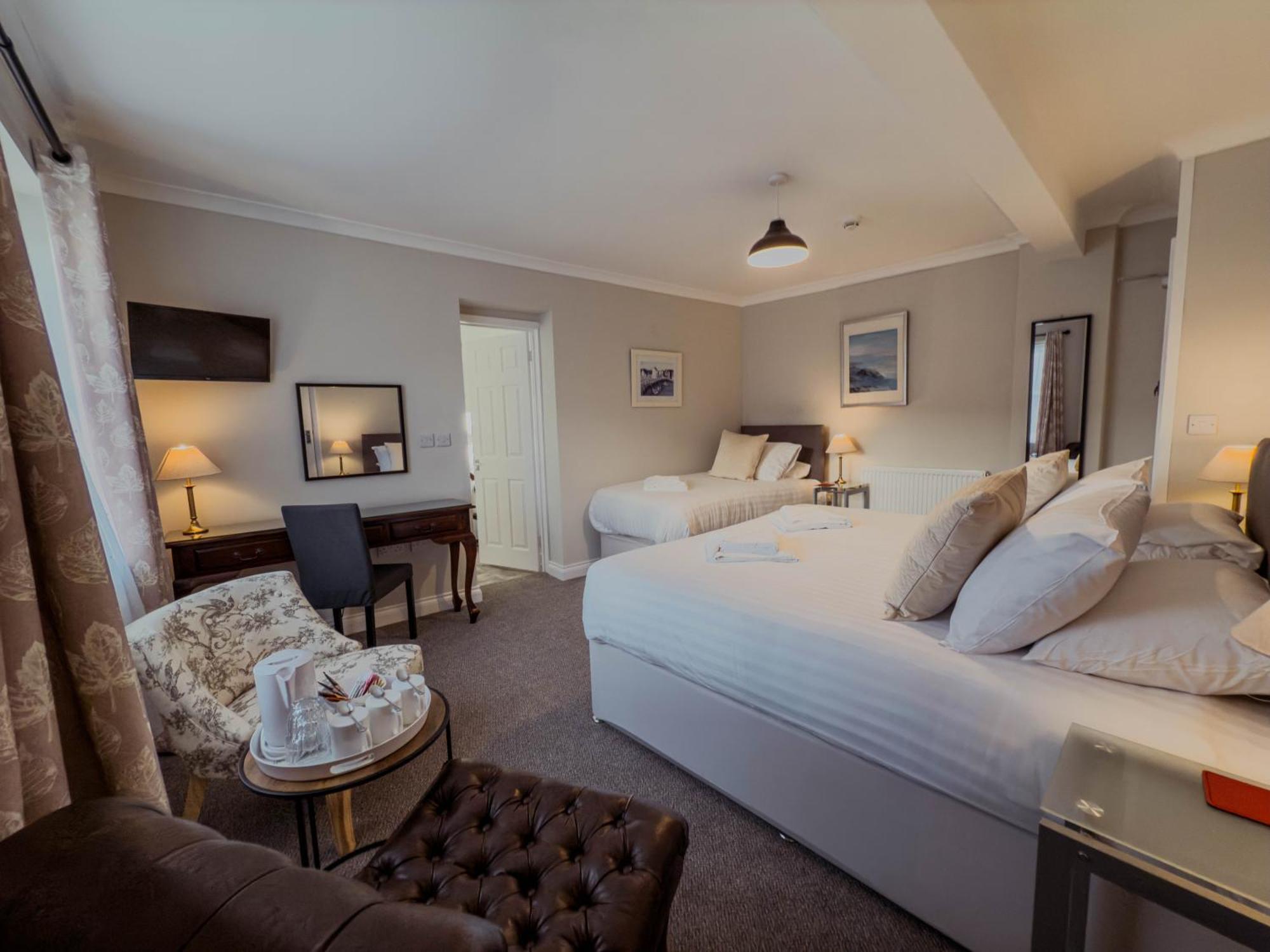 Newport Quay Bed & Breakfast Екстериор снимка