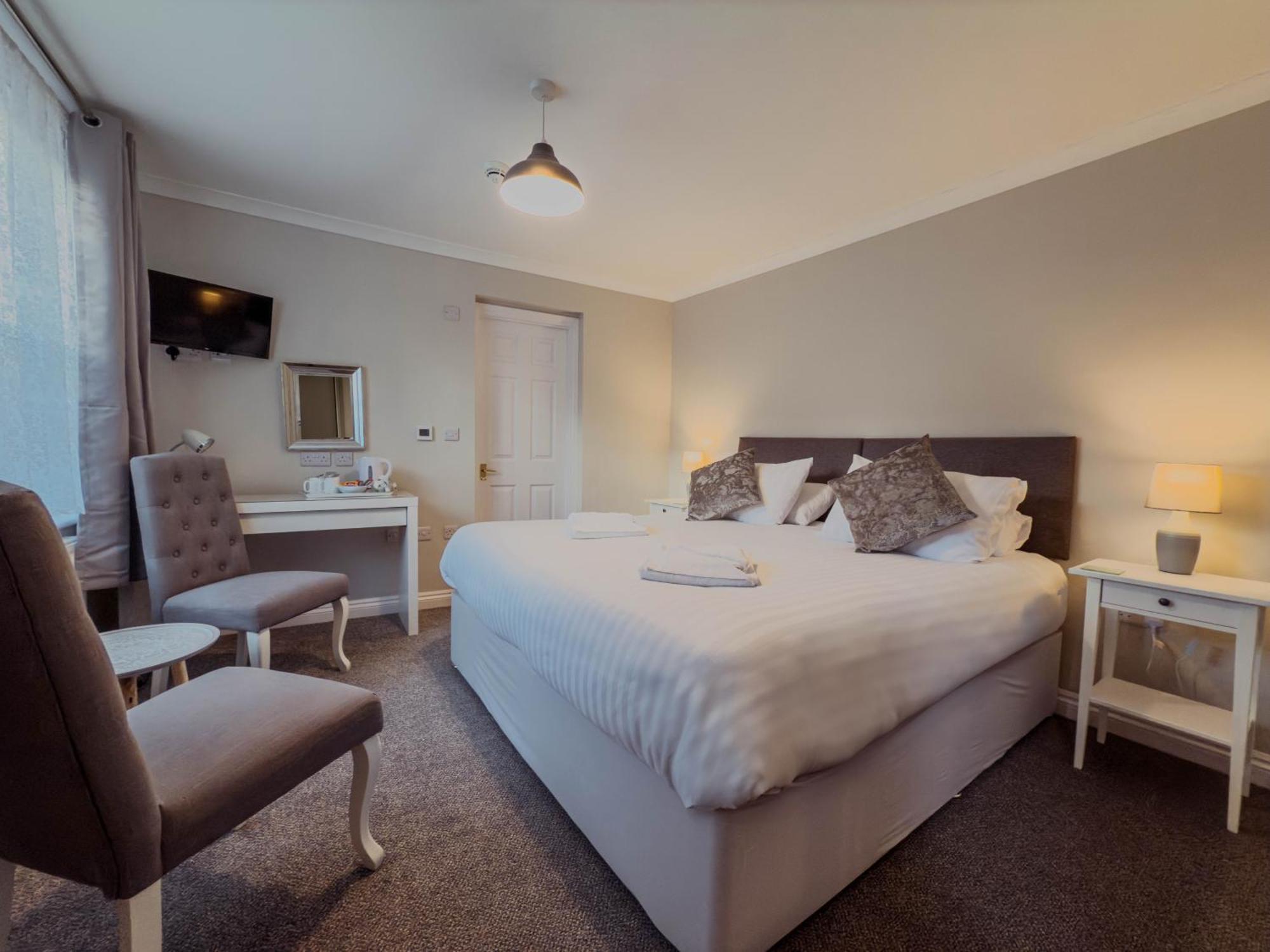 Newport Quay Bed & Breakfast Екстериор снимка