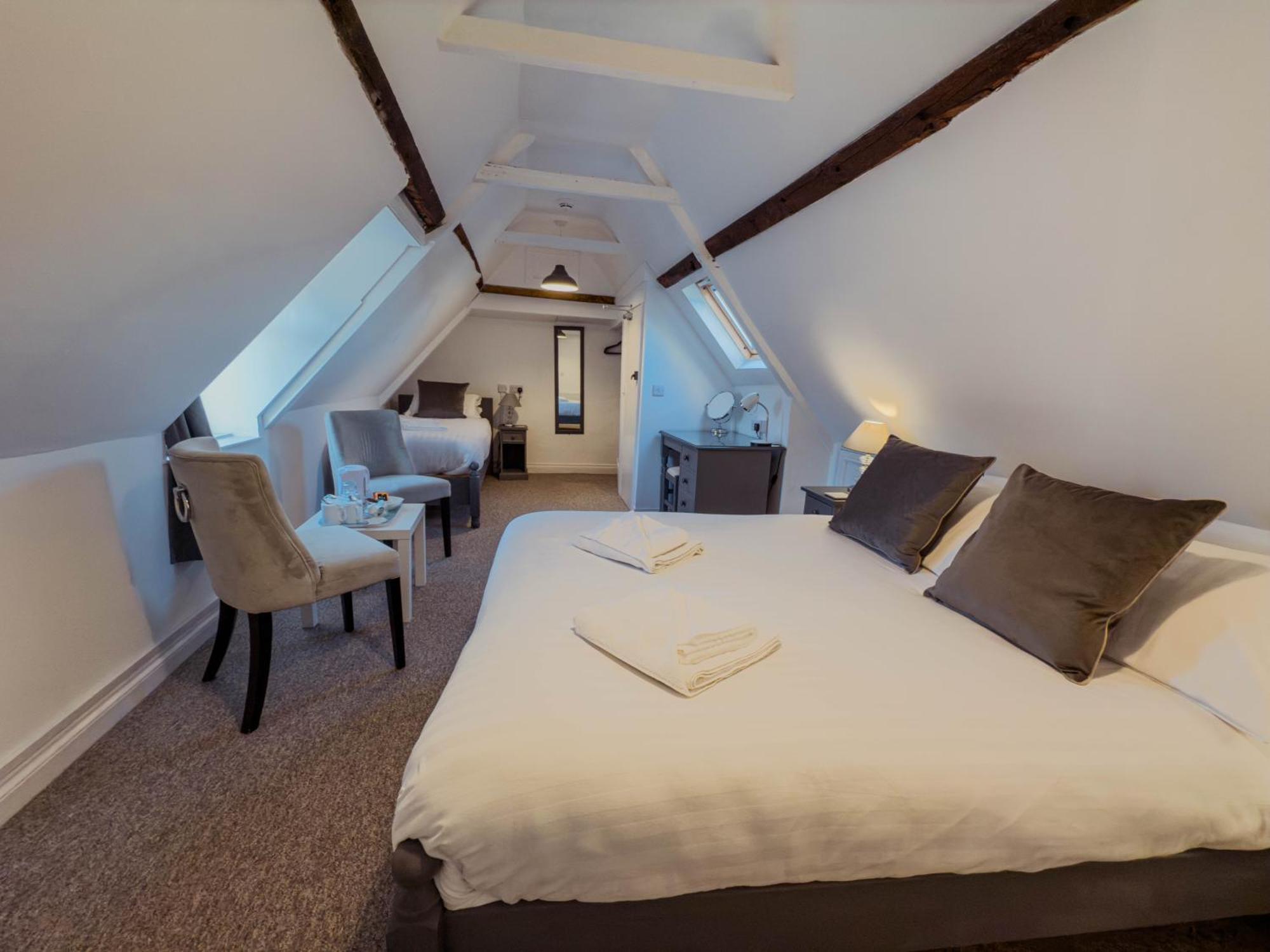 Newport Quay Bed & Breakfast Екстериор снимка