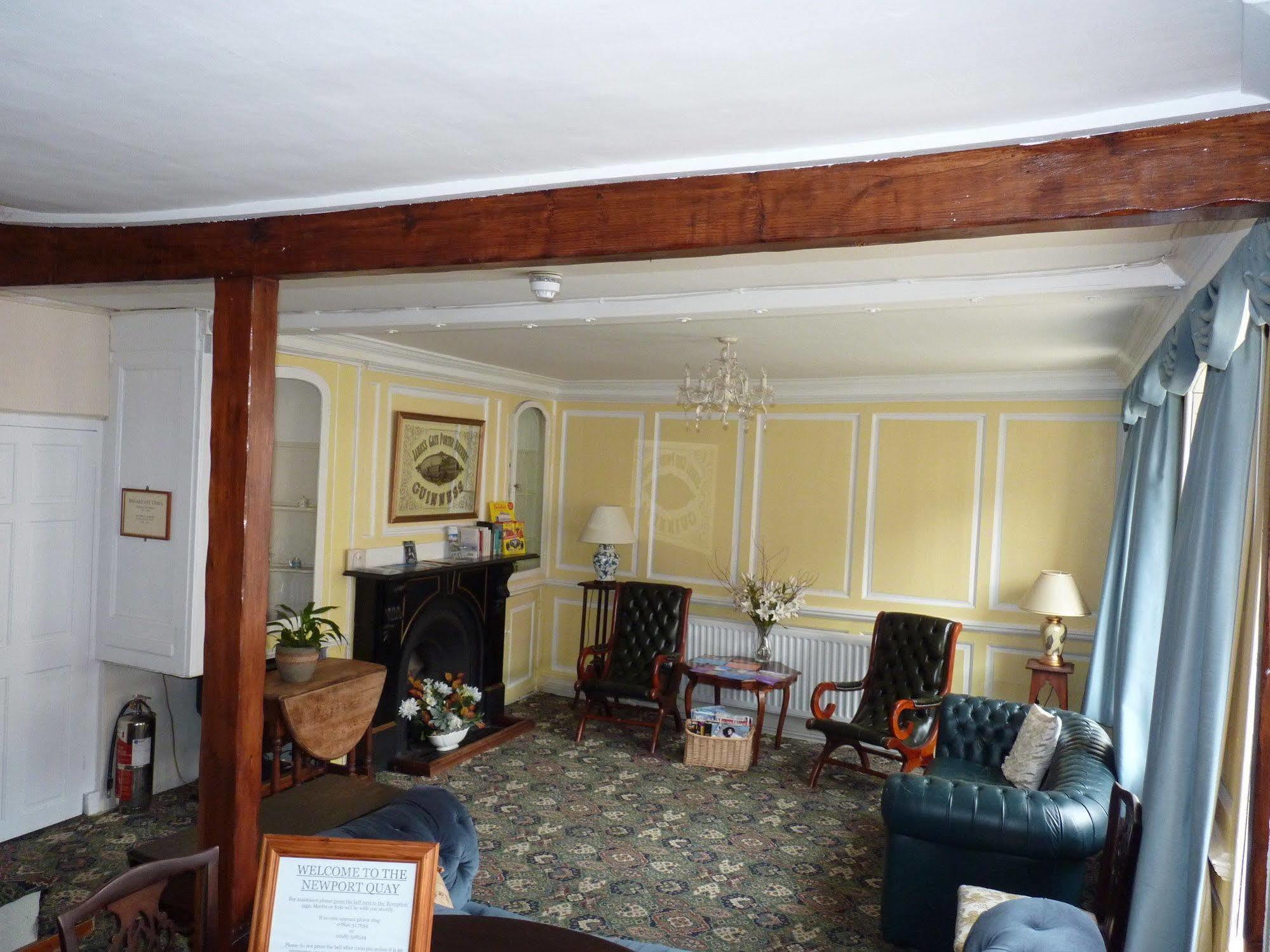Newport Quay Bed & Breakfast Екстериор снимка