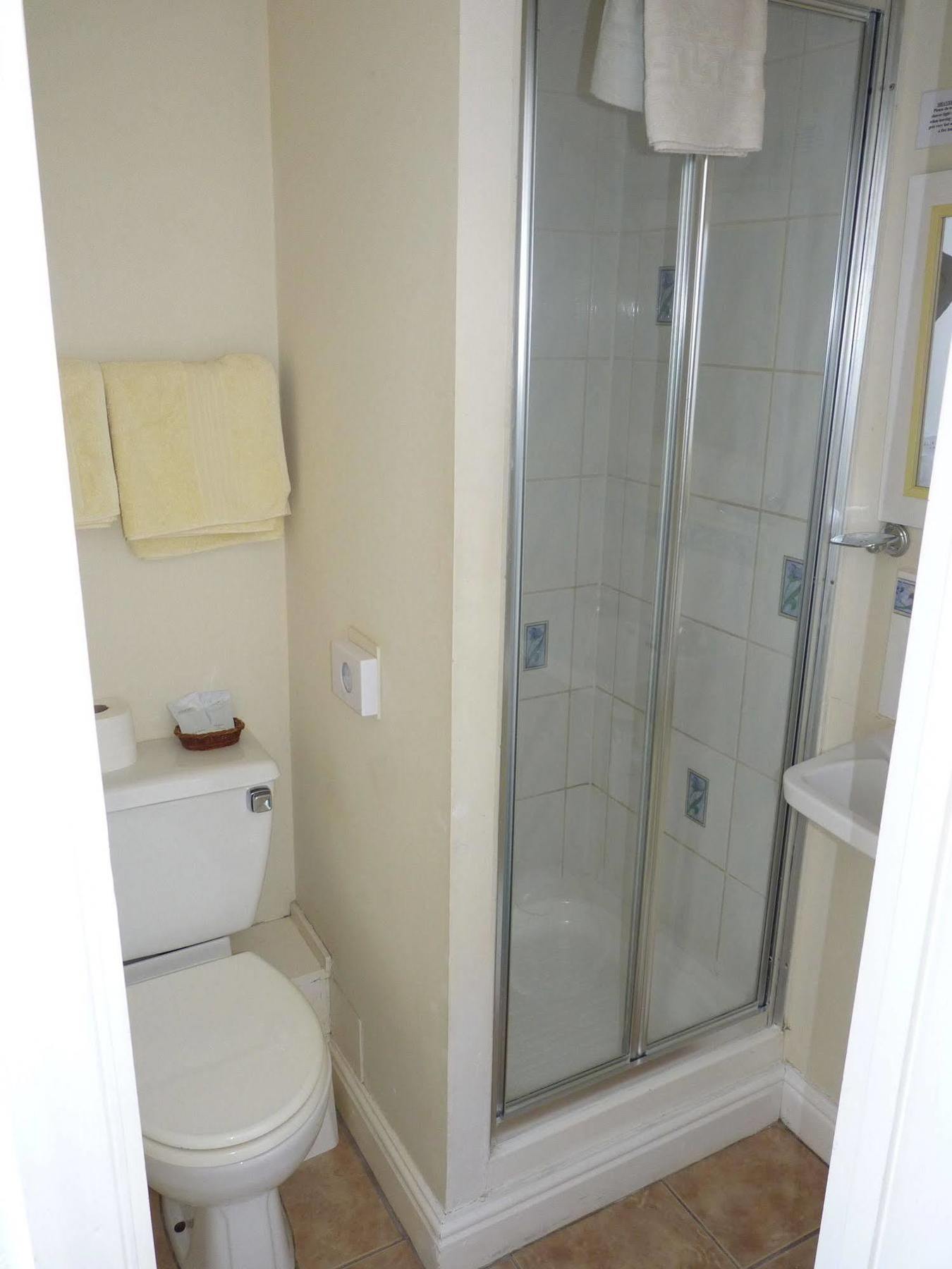Newport Quay Bed & Breakfast Екстериор снимка
