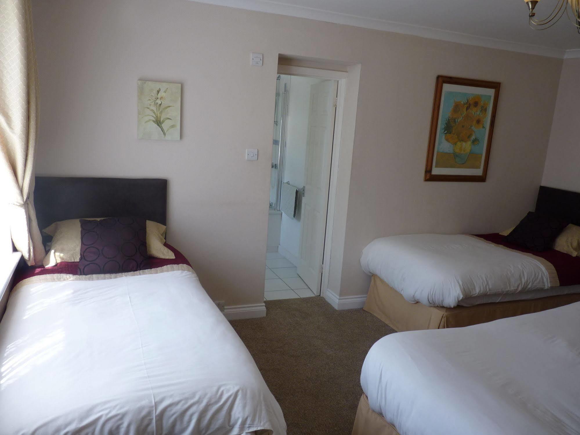 Newport Quay Bed & Breakfast Екстериор снимка